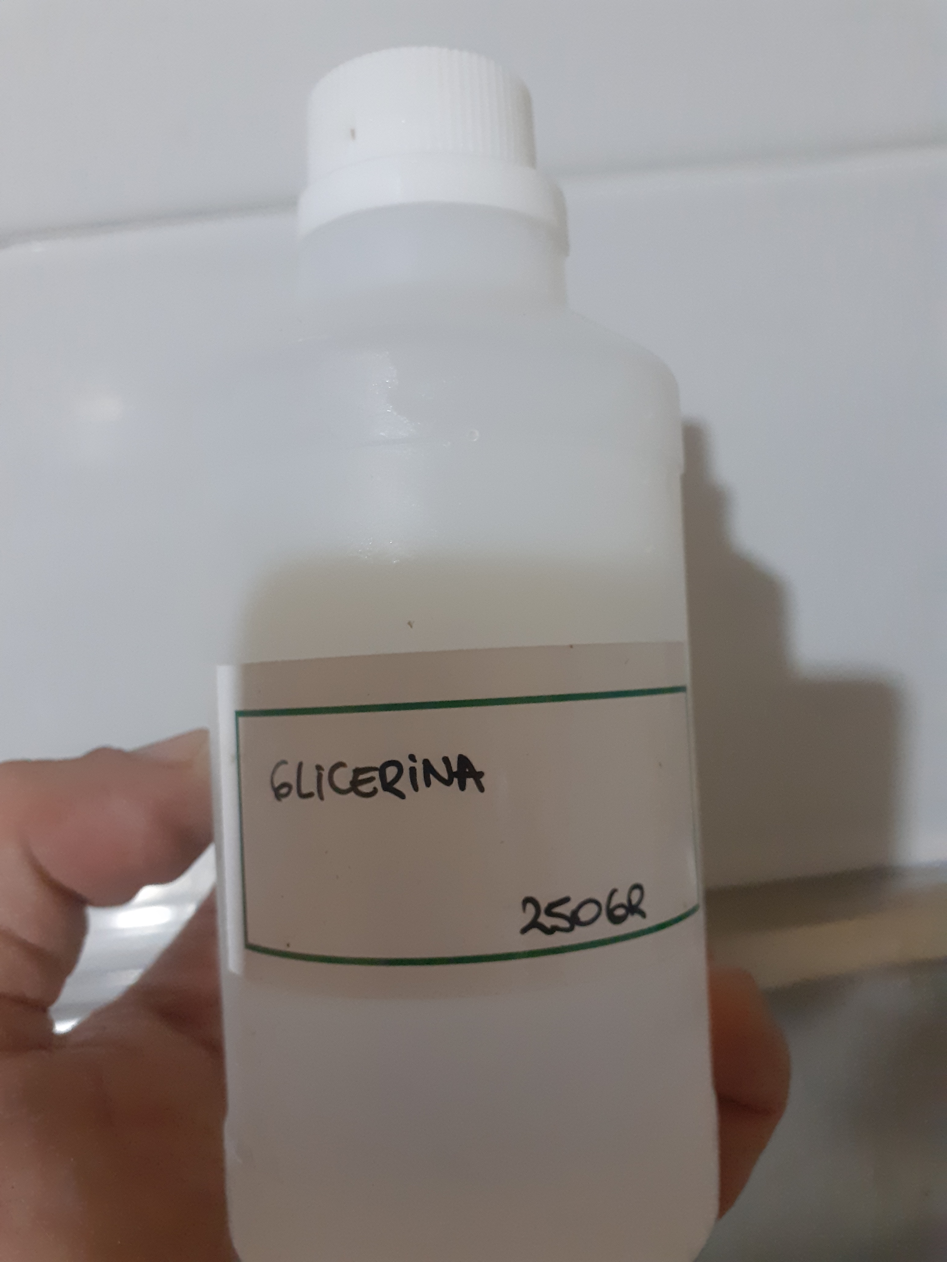 Haciendo lubricante anal - De todo un poco